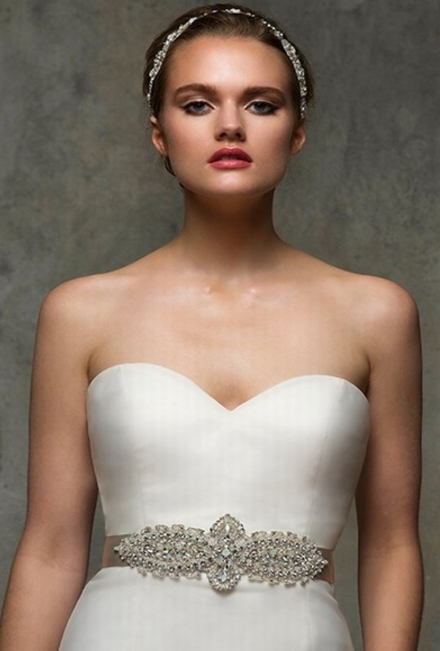 اختاري حزام م الكريستال والاوبال