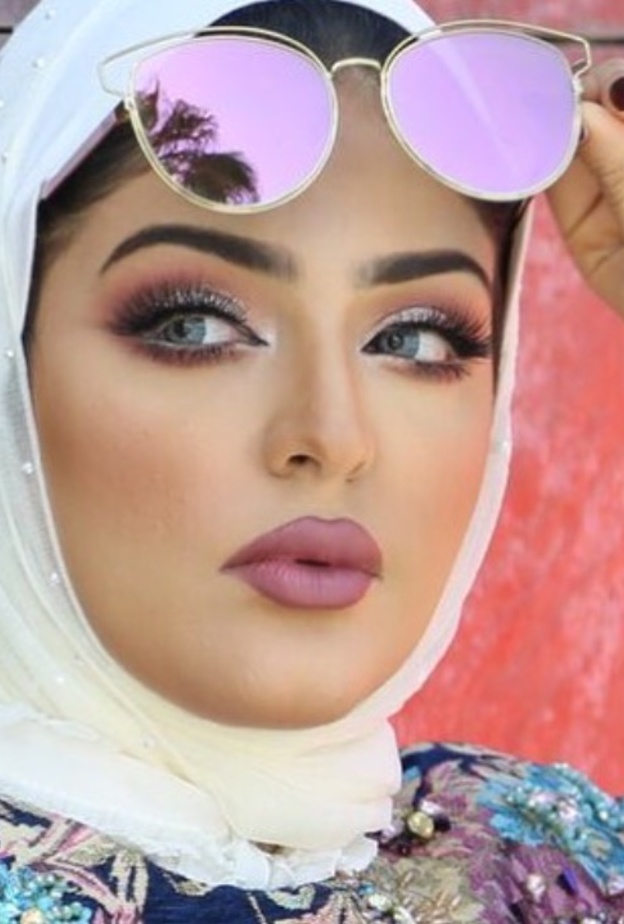 استوحي اطلالاتك من انستقرام حنان عبدالله 