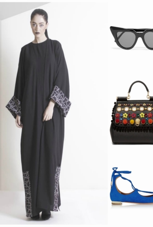 اسلوب حيوي وملون بالعباية السوداء