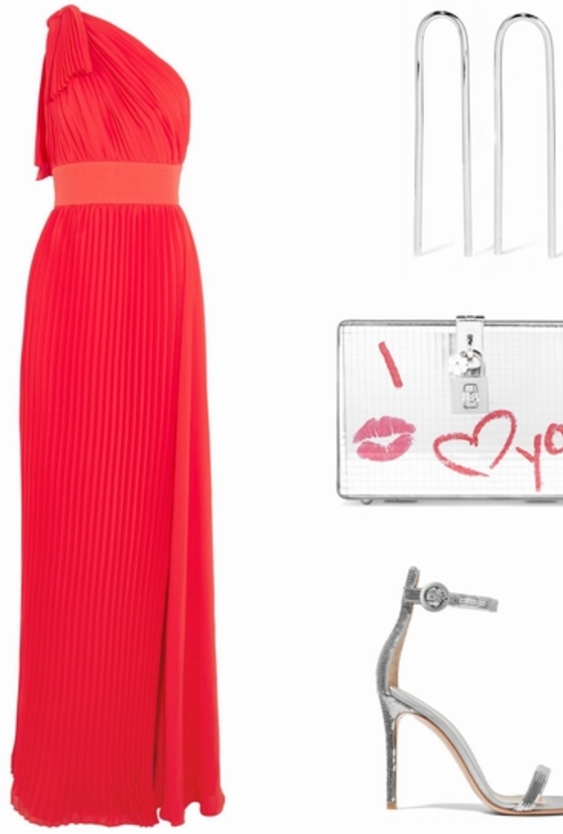 اطلالة مبتكرة ليوم الحب في فستان سهرة باللون الأحمر