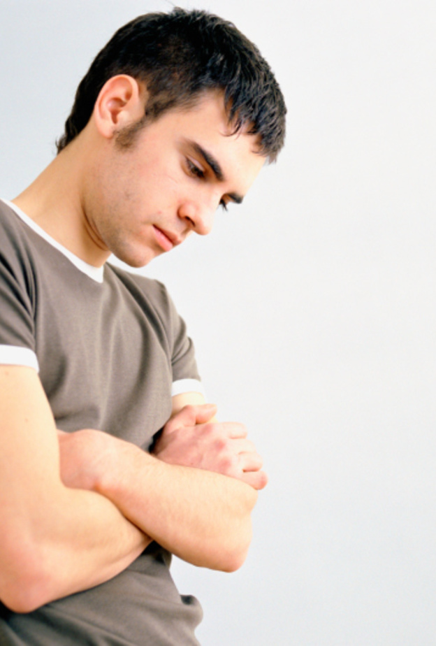 اعراض سرطان الخصية