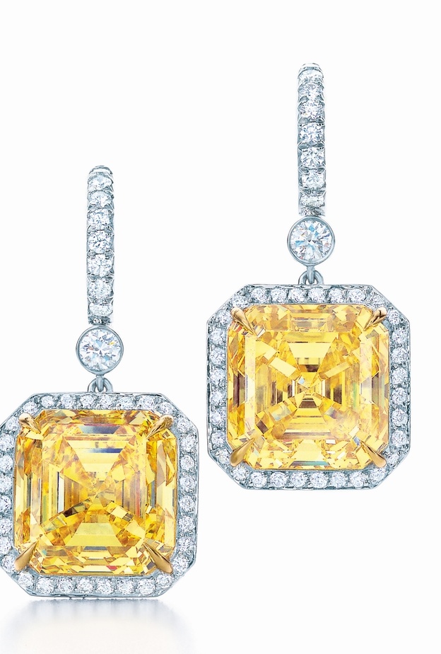 اقراط من تيفاني Tiffany&Co