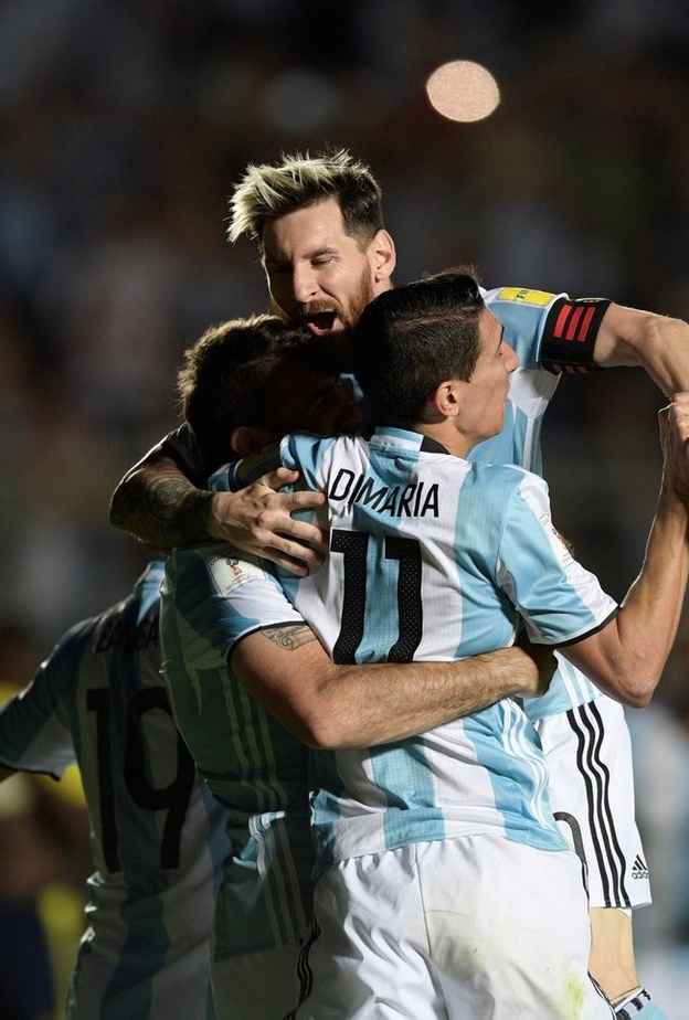 الأرجنتين تعود للمنافسة بعد هزيمتين