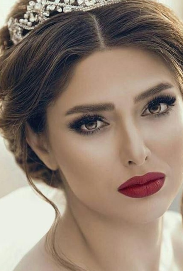 الألوان الغامقة جميلة جدا