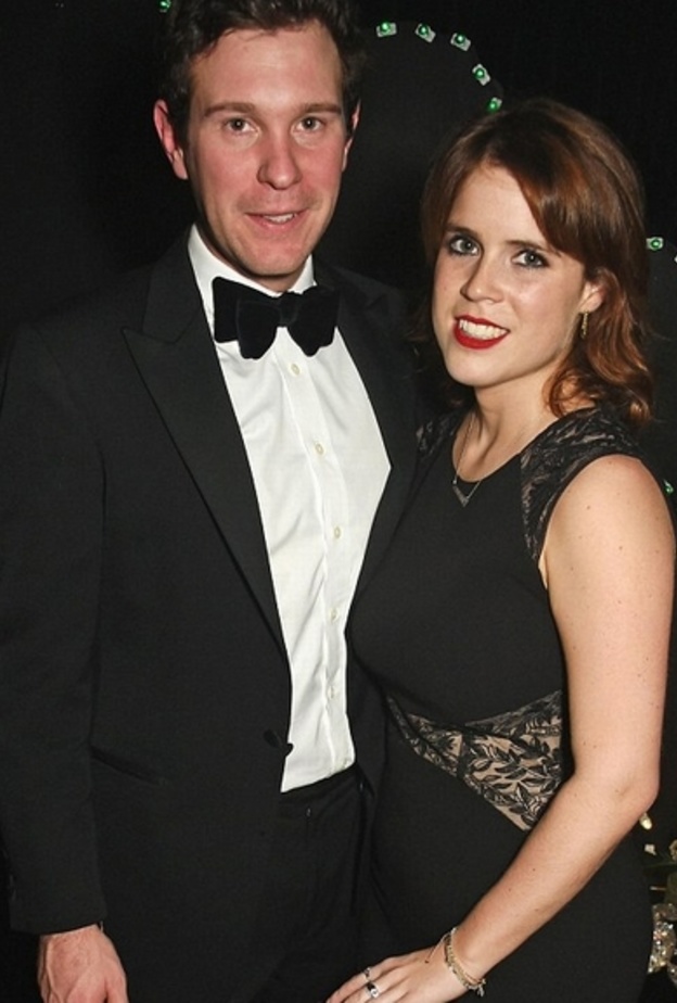 الأميرة يوجين تظهر بصحبة صديقها في حفل خيري