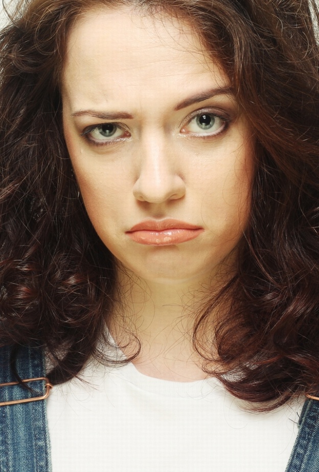 الإنسان بين الطاقتين الإيجابية والسلبية