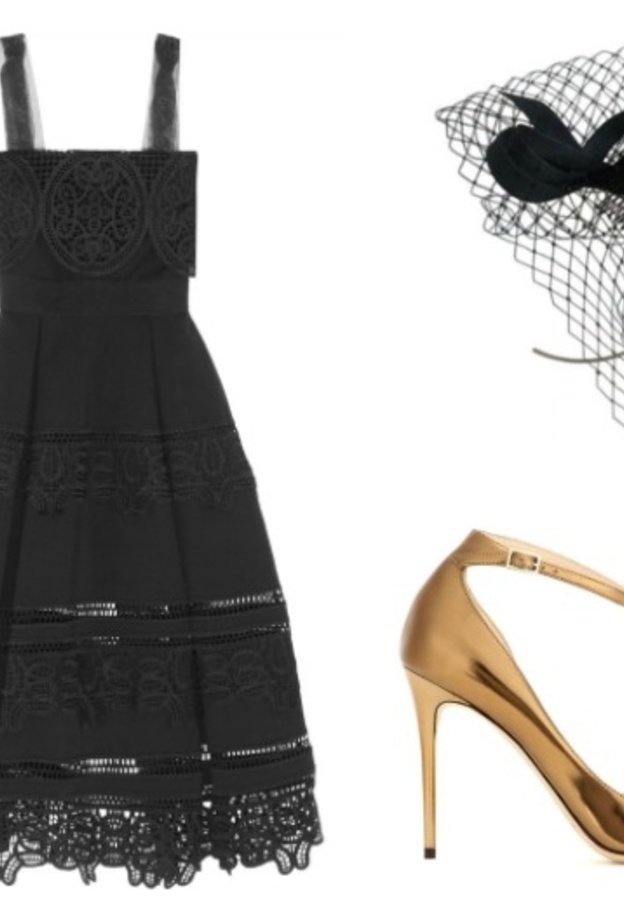 الاطلالة الأولى راقية بالأسود والذهبي