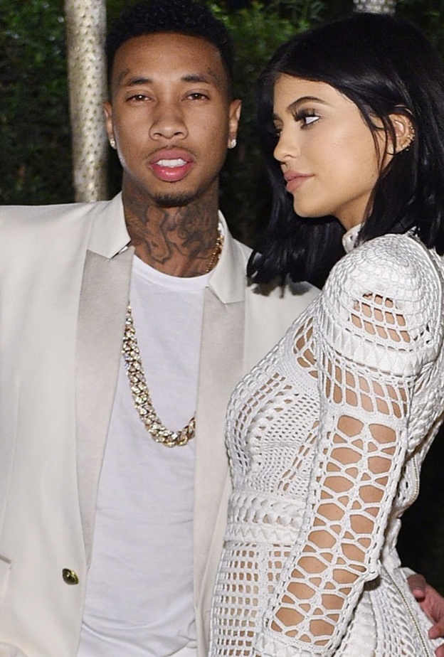 كايلي جينر تهدد حبيبها السابق