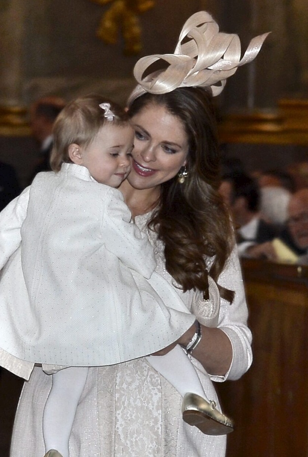 الاميرة مادلين تحضر الافطار لطفليها يوميا