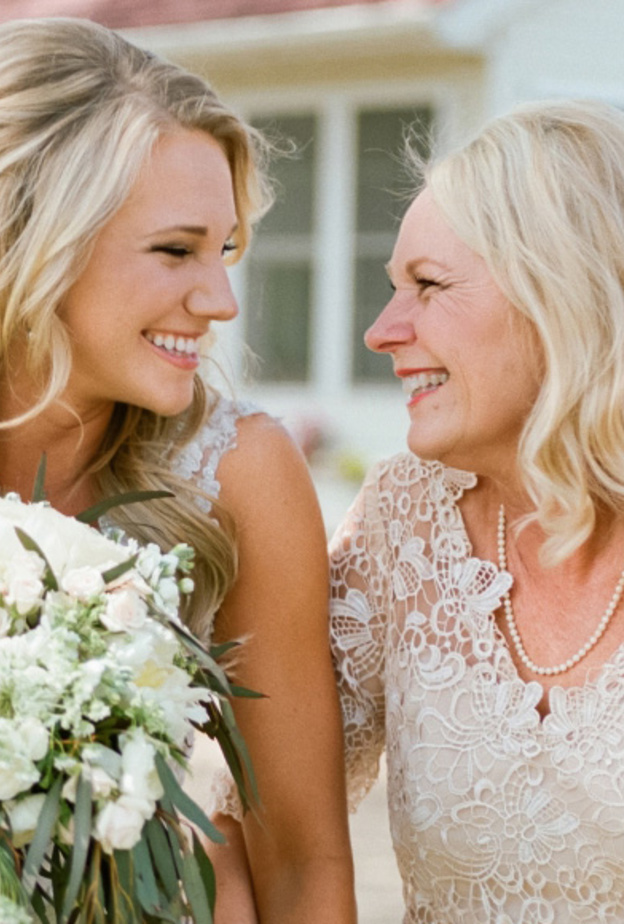  الام وابنتها