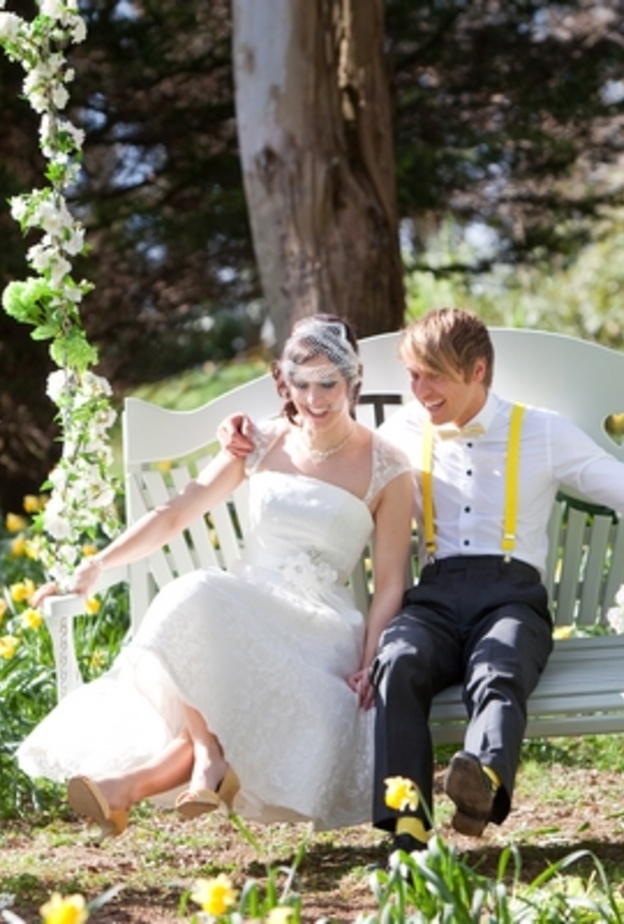 البراءة والعفوية على وجوه الزوجان