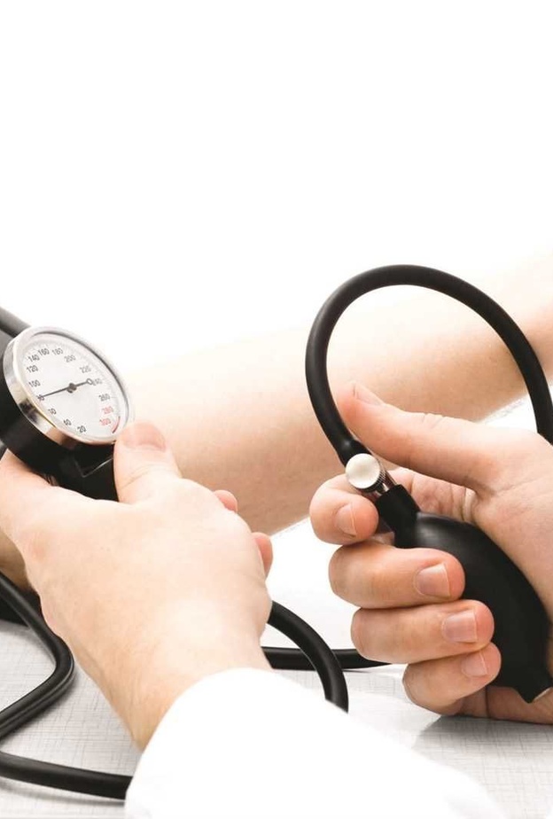 التأكد من وضع ضغط الدم قبل السفر للحج