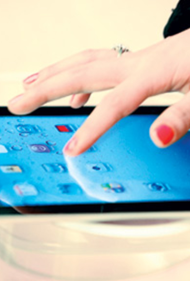 التحايل والسرقة عبر وسائل التواصل