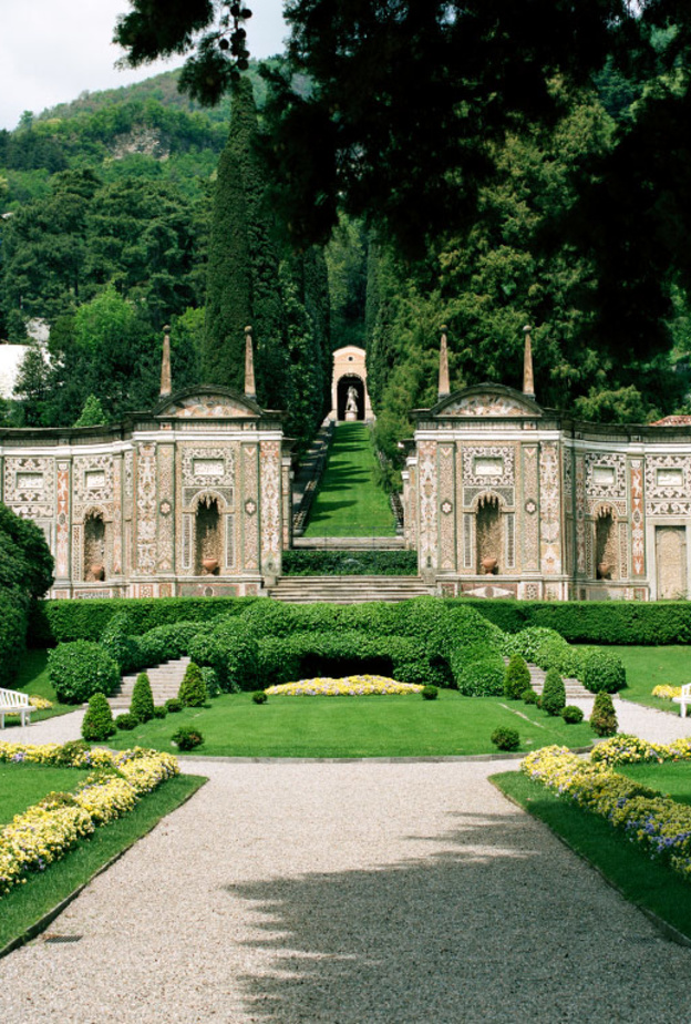 الحدائق في فندق Villa d'Este