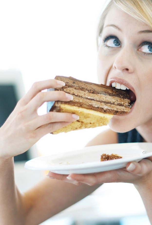 الحلويات اكثر ما ستشعرين برغبة بتناولها اثناء الدورة الشهرية 