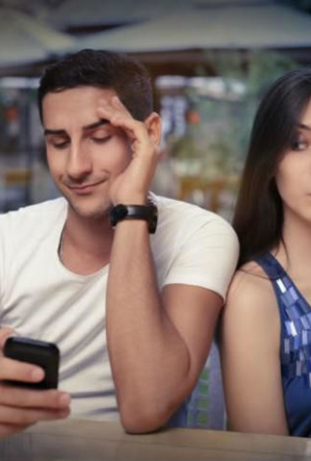 الرجل الخائن اقصر عمرا من الرجل الوفي