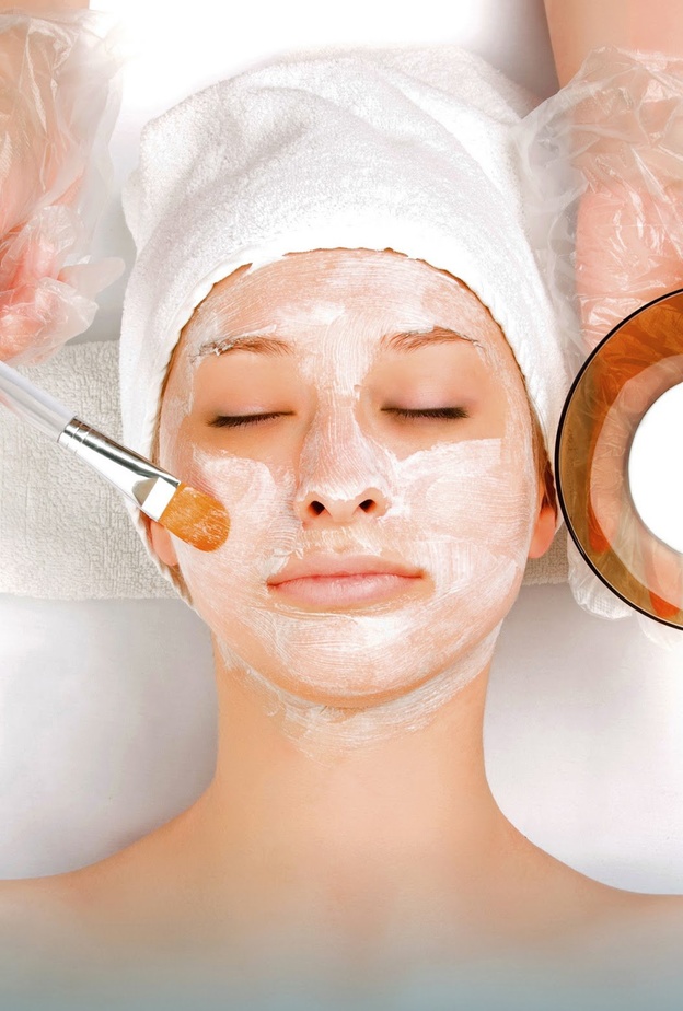 الزبادي و بياض البيض لبشرة مشدودة 