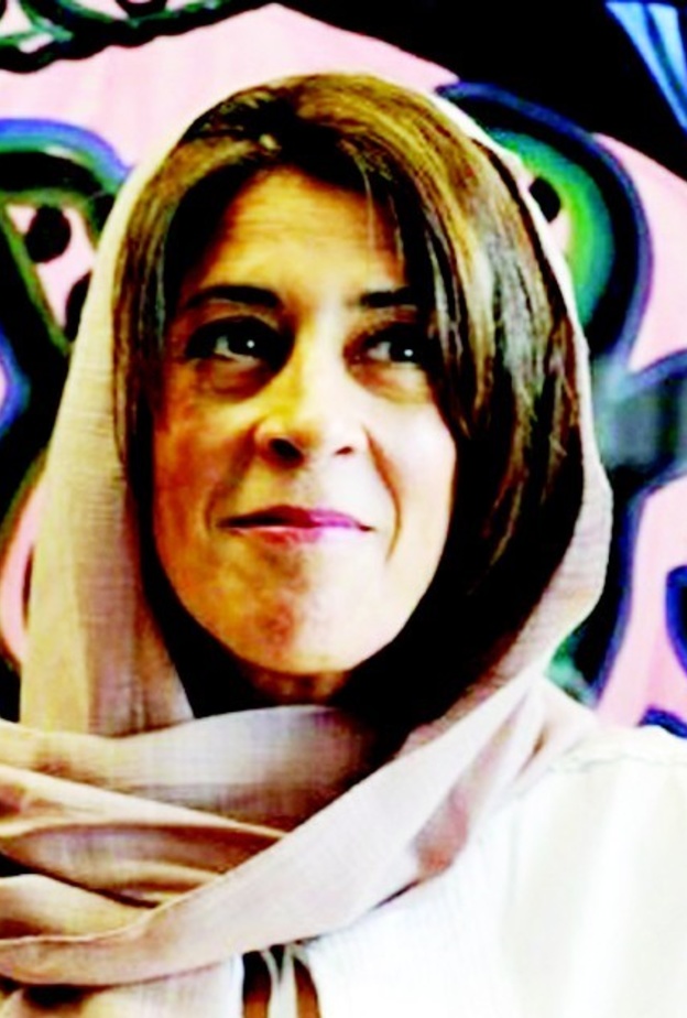 السعودية منى خزندار