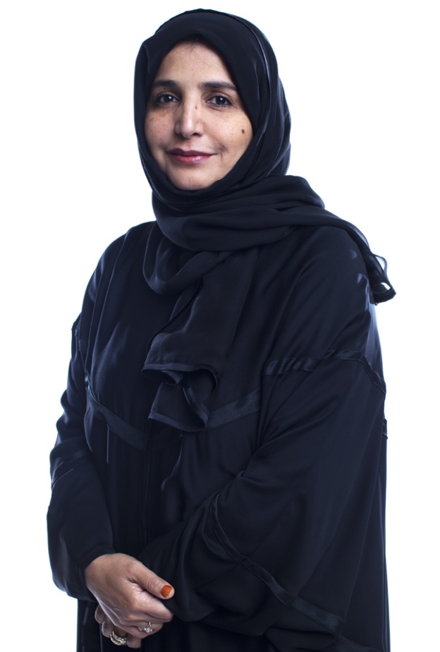  السيدة عفراء الباسطي مدير عام المؤسسة