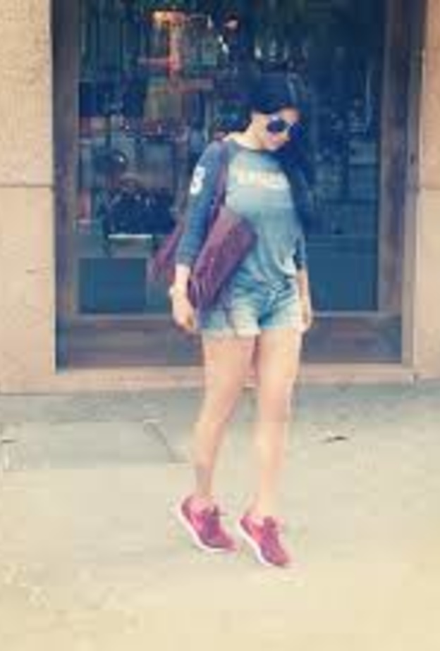 الشّورت الجينز مجدّداً