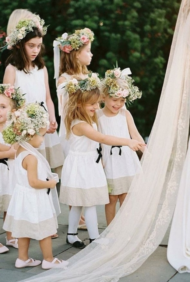 اجمل فساتين الفتيات الصغيرات في الاعراس