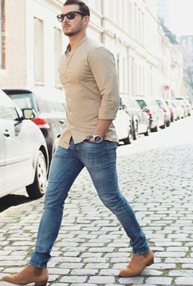 حذاء عسلي من Edward Green من المخمل