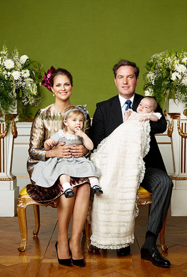 الصورة الرسمية من تعميد الامير الصغير