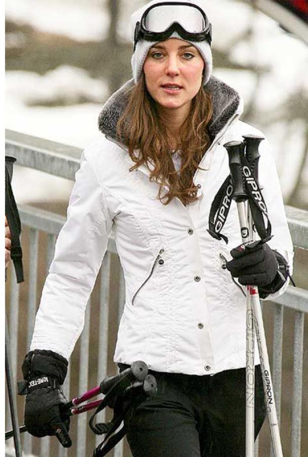 جمبسوت باللون الأسود من Spyder