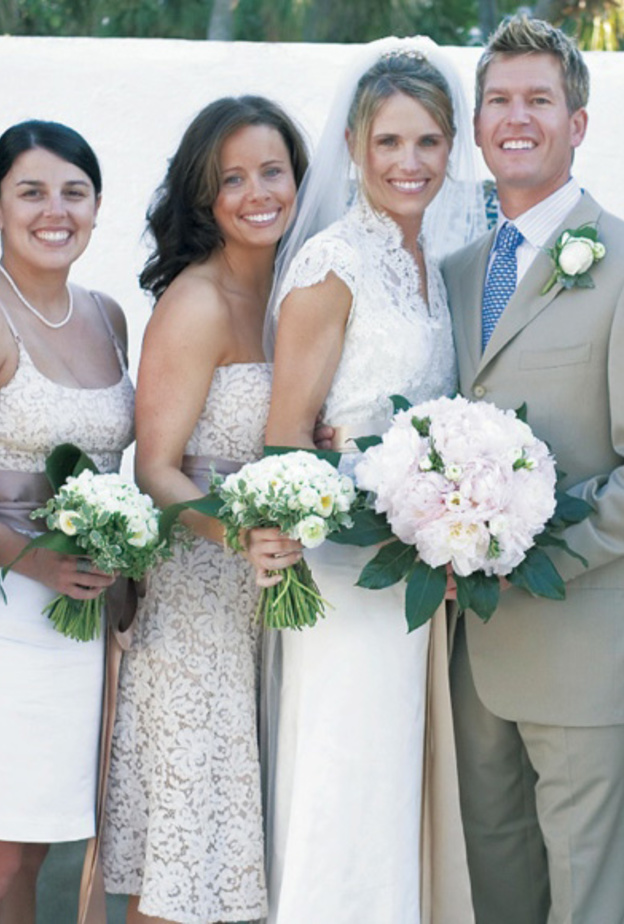  معاينة مكلن الحفل قبل اتخاذ أي قرار بشأن حلة الحفل