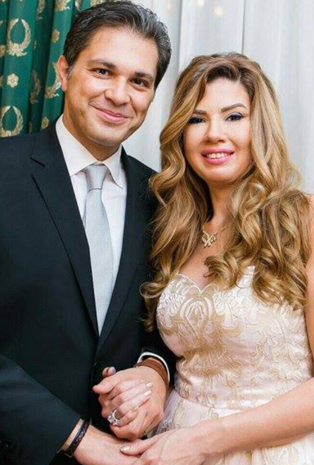 العروسان بعد عقد القران