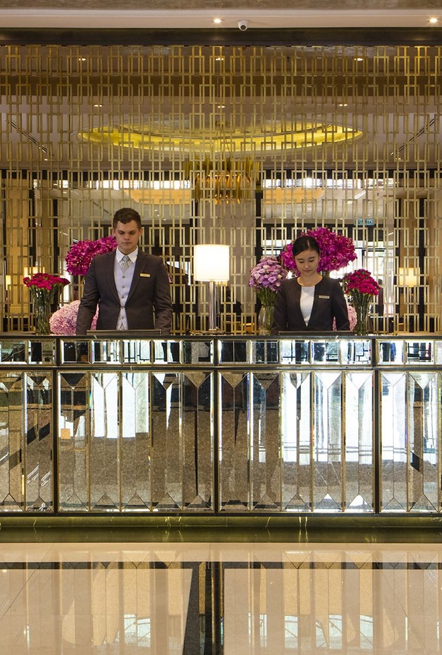 الفخامة المطلقة لفندق ريتز كارلتون  في كوالالمبور 