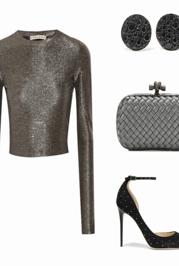 اطلالة رسمية بالتنورة المتوسطة الطول من فالنيتنو