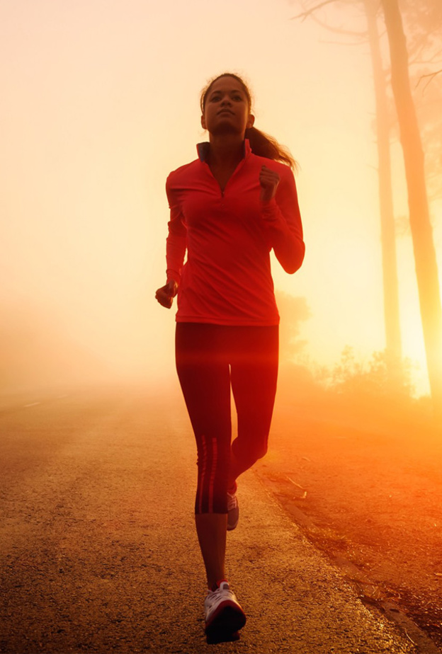 المشي صباحا قبل تناول الفطور يخفف من طاقة الجسم على تخزين الدهون