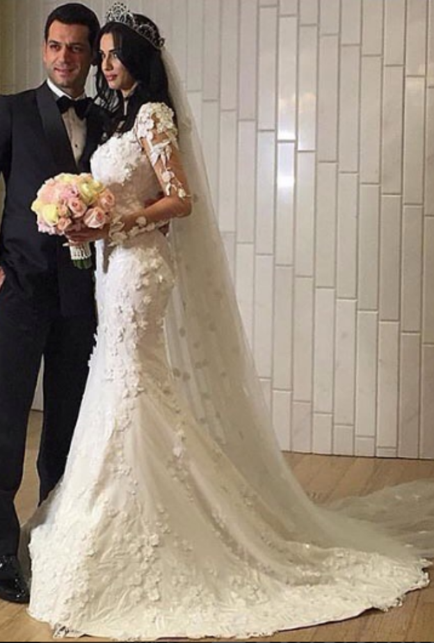 الممثل التركي مراد يلدريم و إيمان الباني