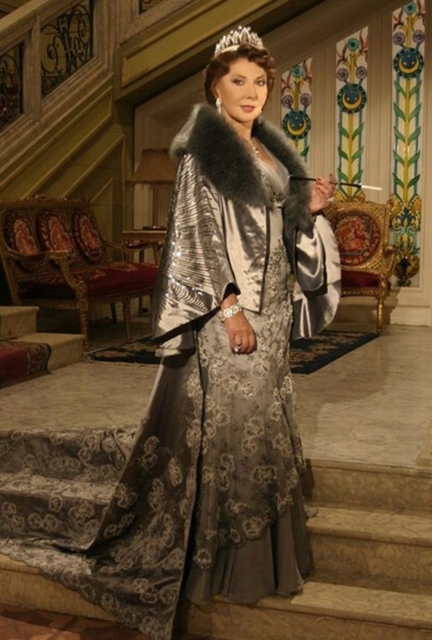 نادية الجندى الزوجة الأخيرة فى حياة عماد حمدي