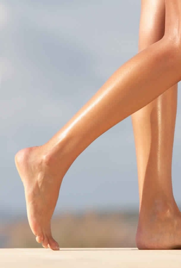 رياضة رفع الاقدام وتقليل الوزن تقي من دوالي الساقين