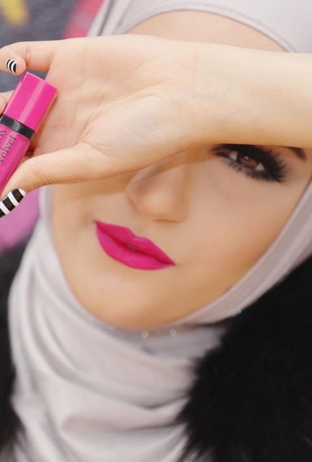 الوان الصيف الجريئة في اروج دلال الدوب 