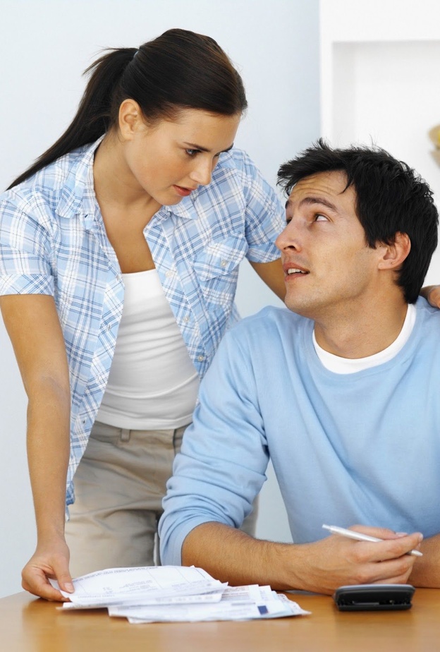 اي نقاش مالي ينتهي دائما بمشكلة