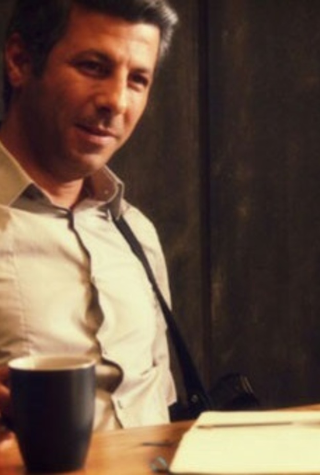 اياد نصار يعتمد تسريحة شعر مايا دياب