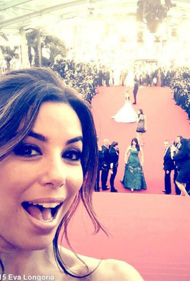  سيلفي حايك اطلقت سيلفي كان