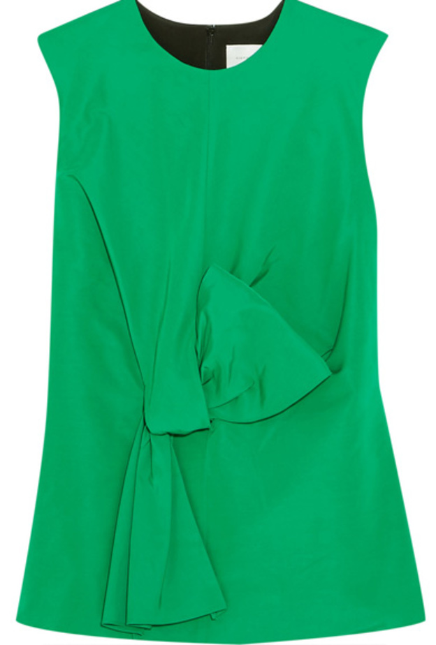 فستان مرهف بأكمام طويلة وطول يصل حد الركبة من برين