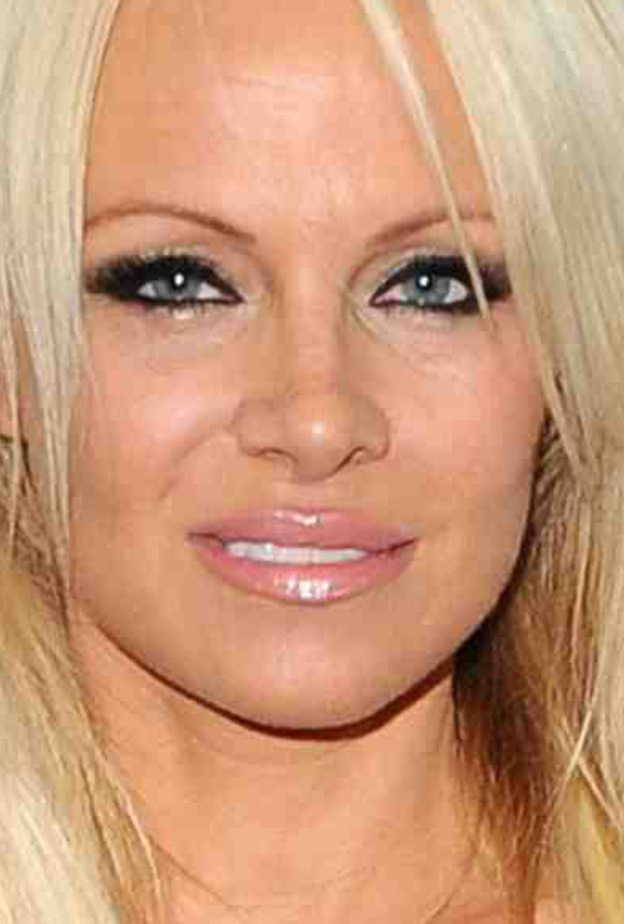  باميلا فى المنتدى الاقتصادى