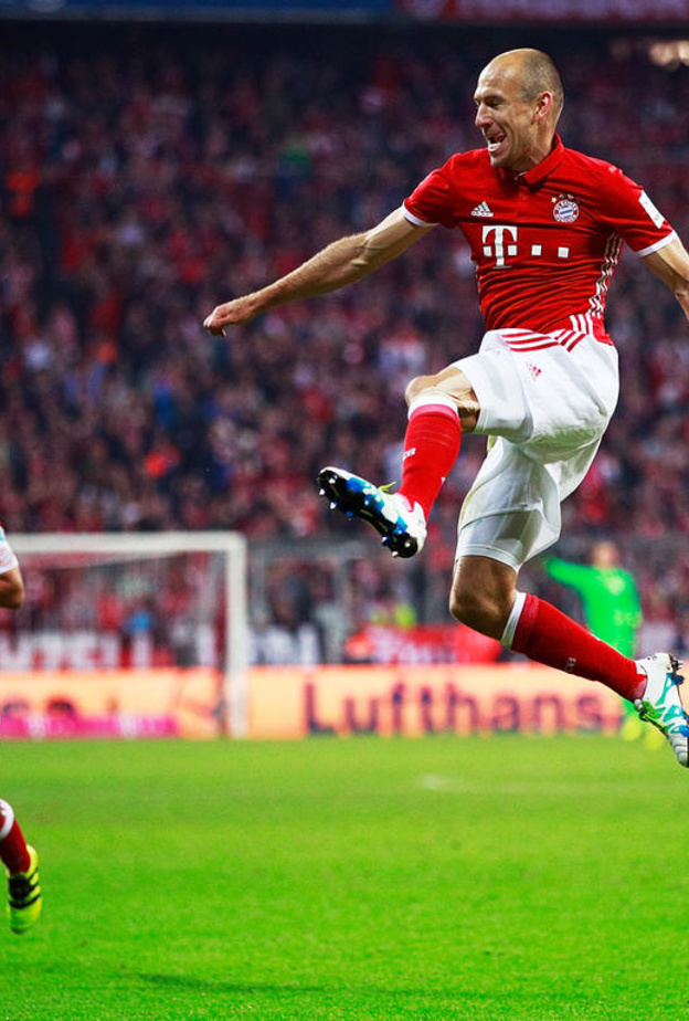 بايرن ميونيخ ينفرد بصدارة الدوري الالماني