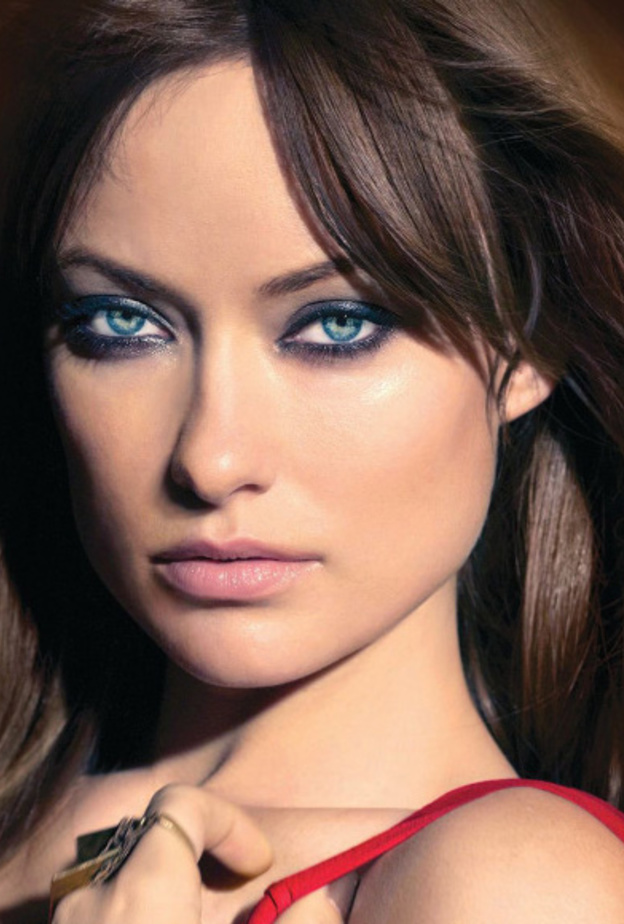 اوليفيا من الناشطات المدافعات عن حقوق الحيوان