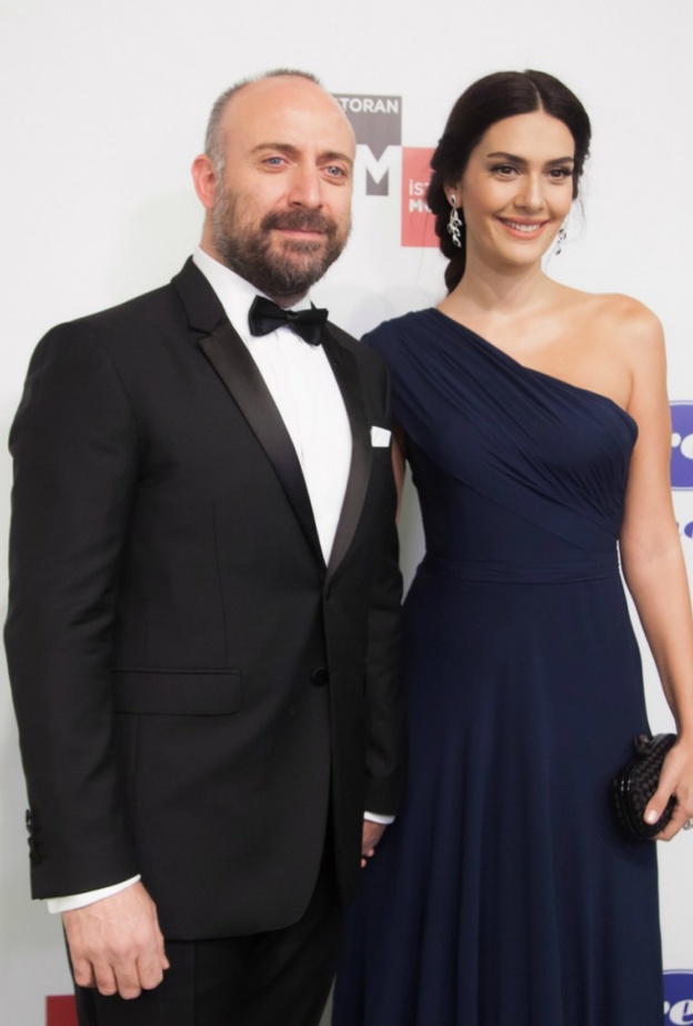 برجوزار كوريل وخالد أرجتش