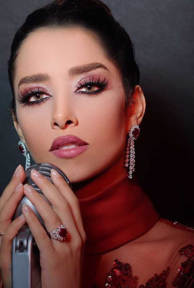 بلقيس في حفل زفاف بالكويت بلوك مشرق وناعم