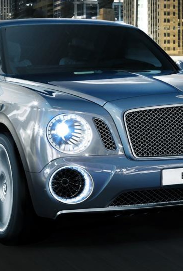 سيارة بنتلي SUV
