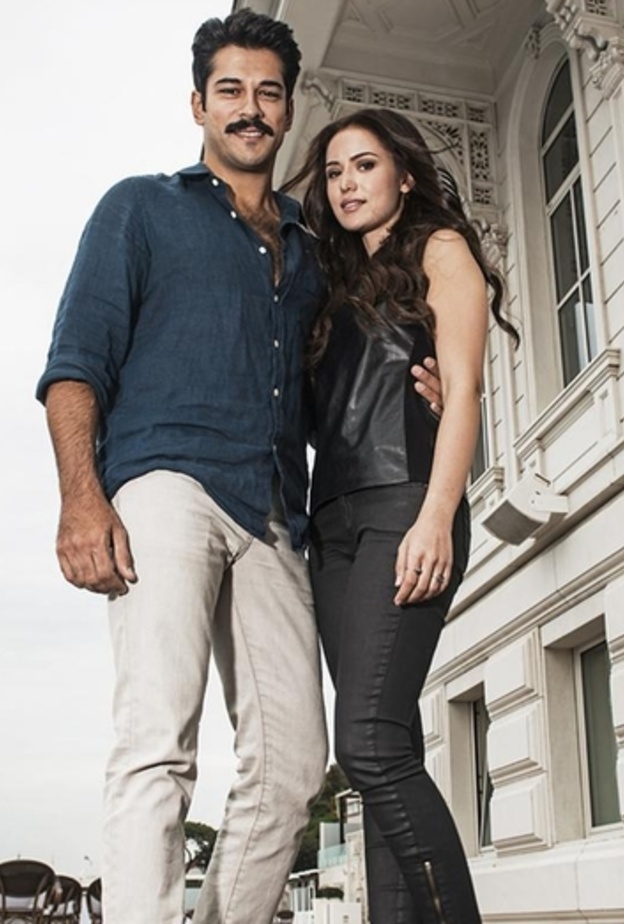 بوراك اوزجفيت وفهرية افجين