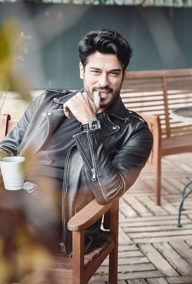 بوراك أوزجيفيت