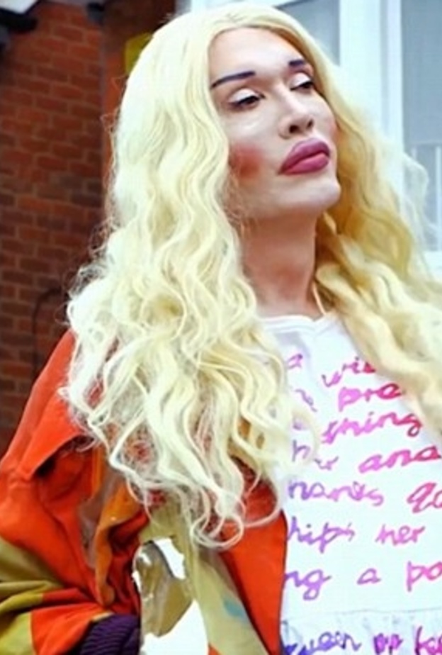 بيت بيرنز كان يسعى لمظهر جيد